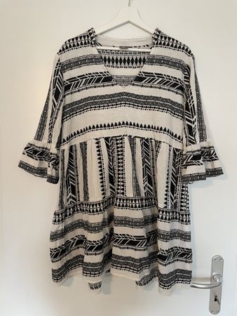 Boho Chic Summer Dress, Black and White, Size M