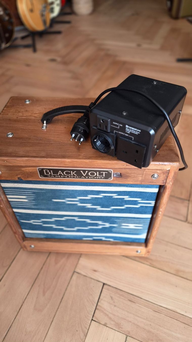 Strumenti musicali: Black Volt The Hawk – Usato da pieterlen venduto da AntonelloGuitars 3