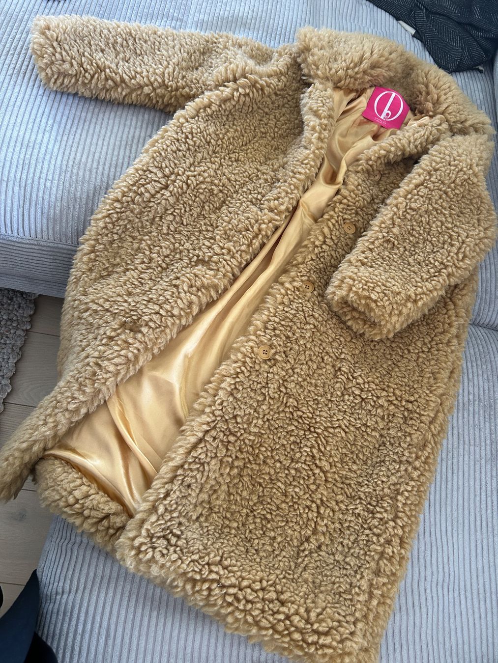 Manteaux: Statement Teddymantel Camel Grösse S wie neu – D'occasion à Zürich par reb_f5mg 2