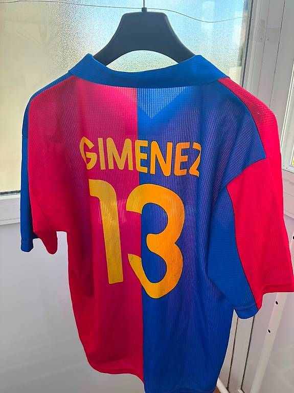 Leibchen & Hosen: FC Basel Trikot Gimenez – Gebraucht aus Basel von ant_pss2 1