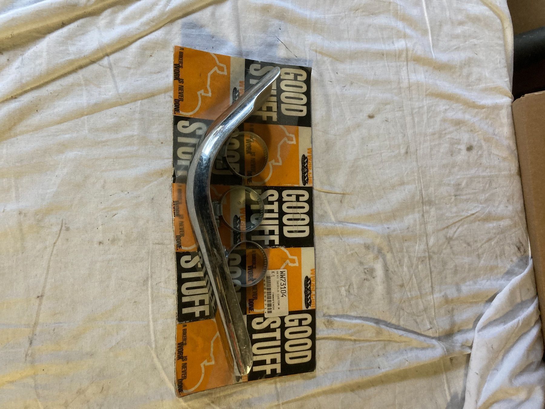 Harley-Davidson Tutti i ricambio per moto: Harley Davidson Hitzeschild – Nuovo e nell'imballaggio originale da Schötz venduto da Harley35