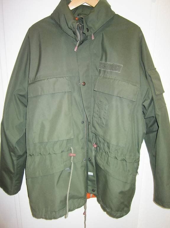 Schweizer Armee Uniformi: Winterjacke Helikopterpilot Armee XL – Usato da Kilchberg ZH venduto da Cuculus1 2