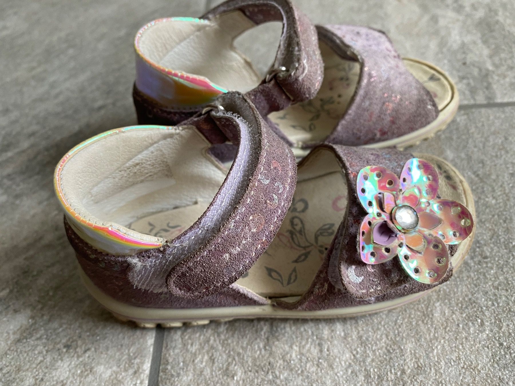 Kleiderpakete & -sets: Primigi Sandalen Grösse 24 – Gebraucht aus Lachen/SZ von Flower2 3