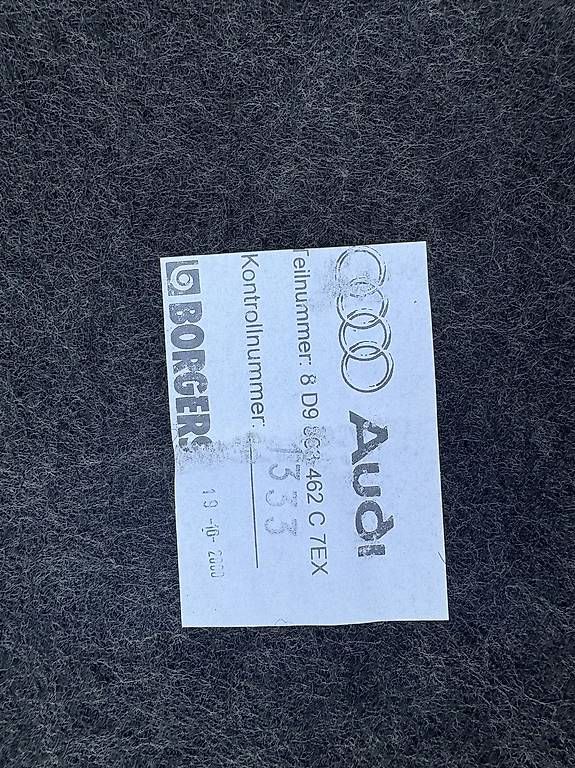Tutti pezzi di ricambio auto: Kofferraumboden Audi A4 b5 – Usato da Schattdorf venduto da Sven.P. 1