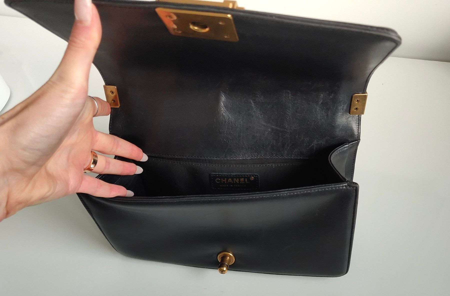 Chanel Borse: Chanel boy bag old medium – Usato da Meilen venduto da Aphrodite87 4