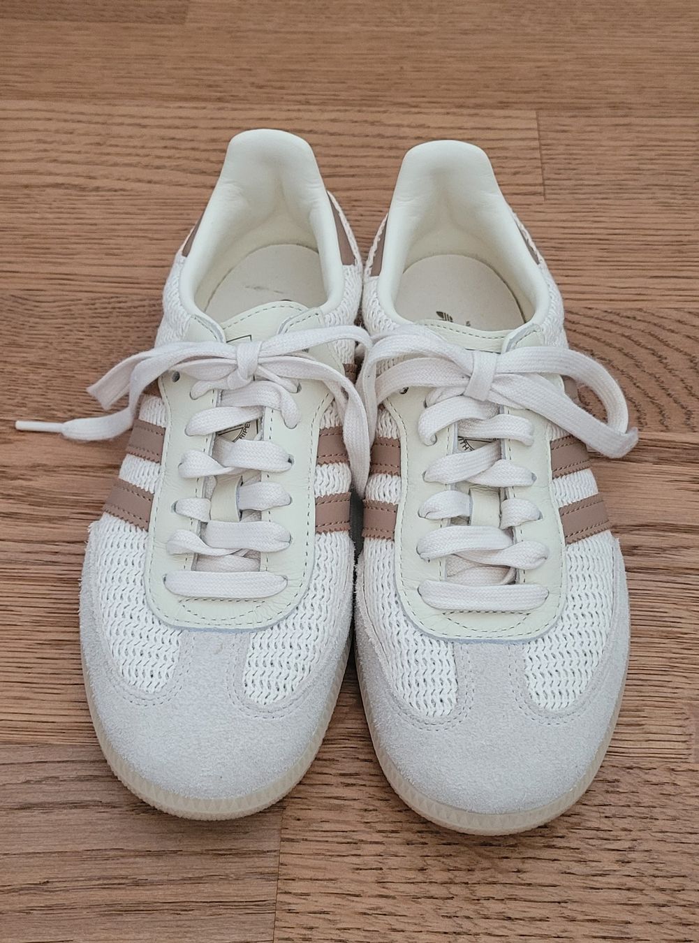 Adidas Scarpe da donna: Sneakers Adidas pointure 37.5  – Usato da Sion venduto da likaloba 2