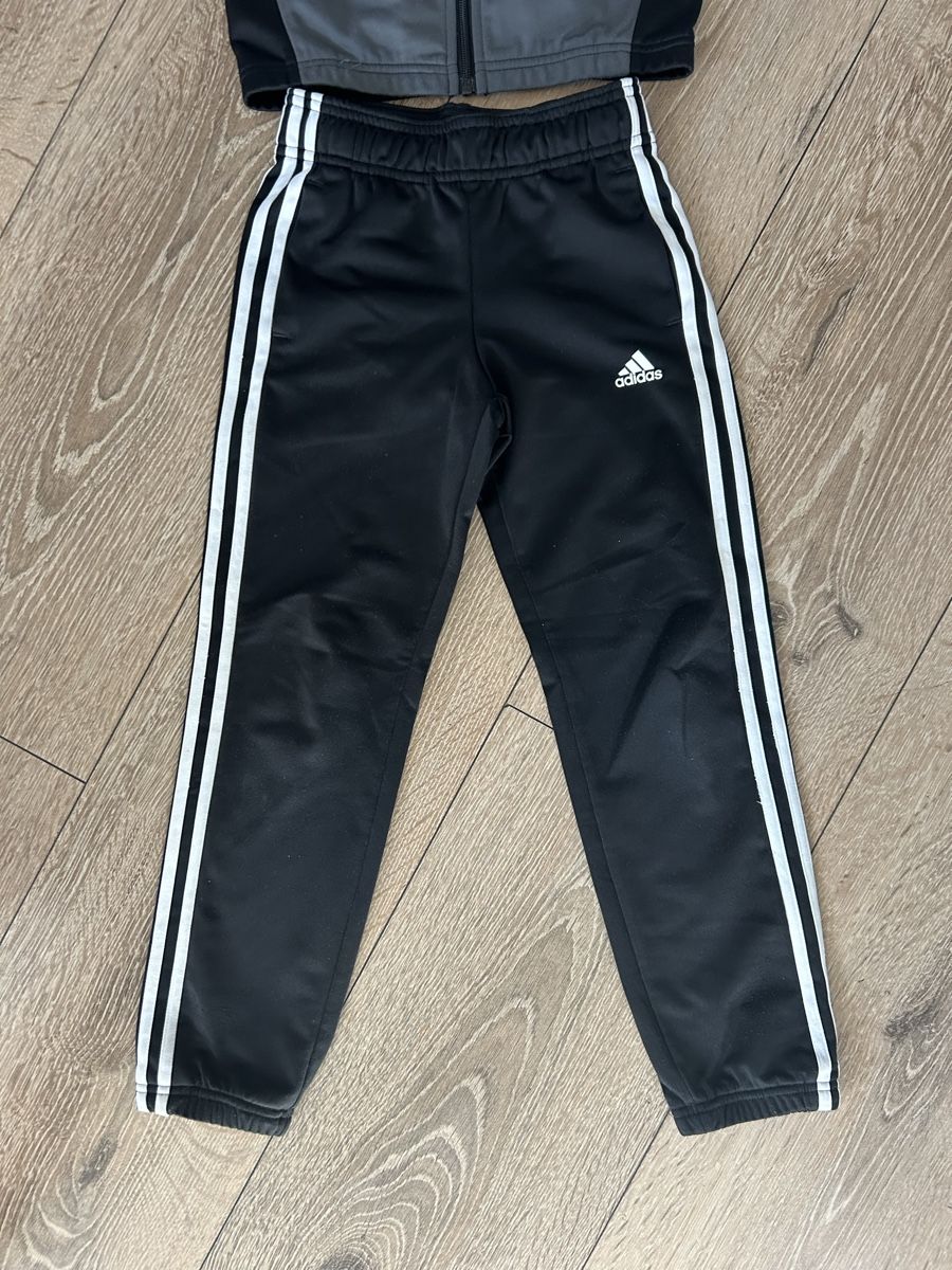 Adidas Kleiderpakete & -sets: Ensemble Adidas Garçon – Gebraucht aus Oulens-Echallens von Puppa73 2