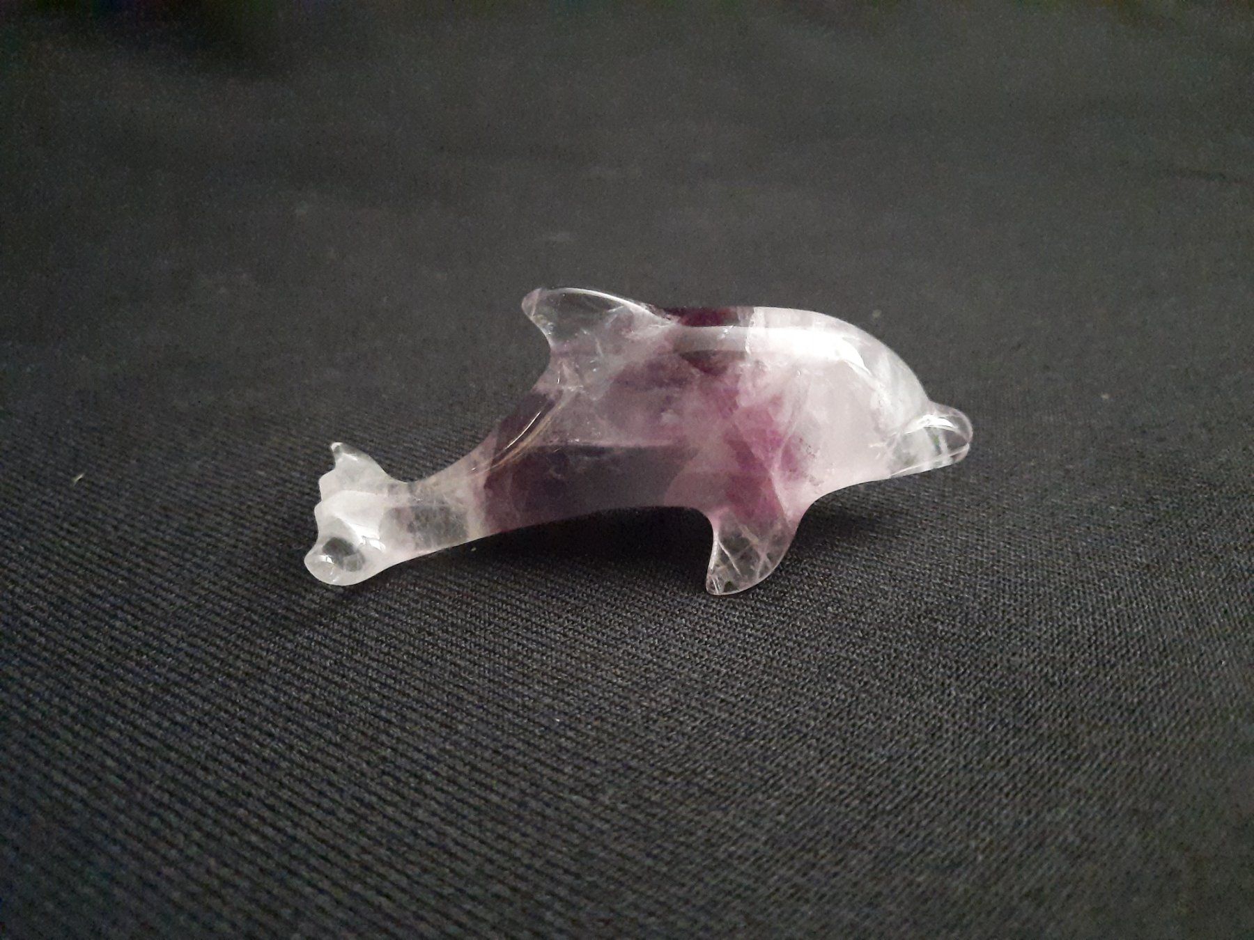 Pietre preziose: Fluorit-Delfin aus Edelstein, ca. 70 mm – Usato da Beinwil am See venduto da Restwert_Beinwil 3