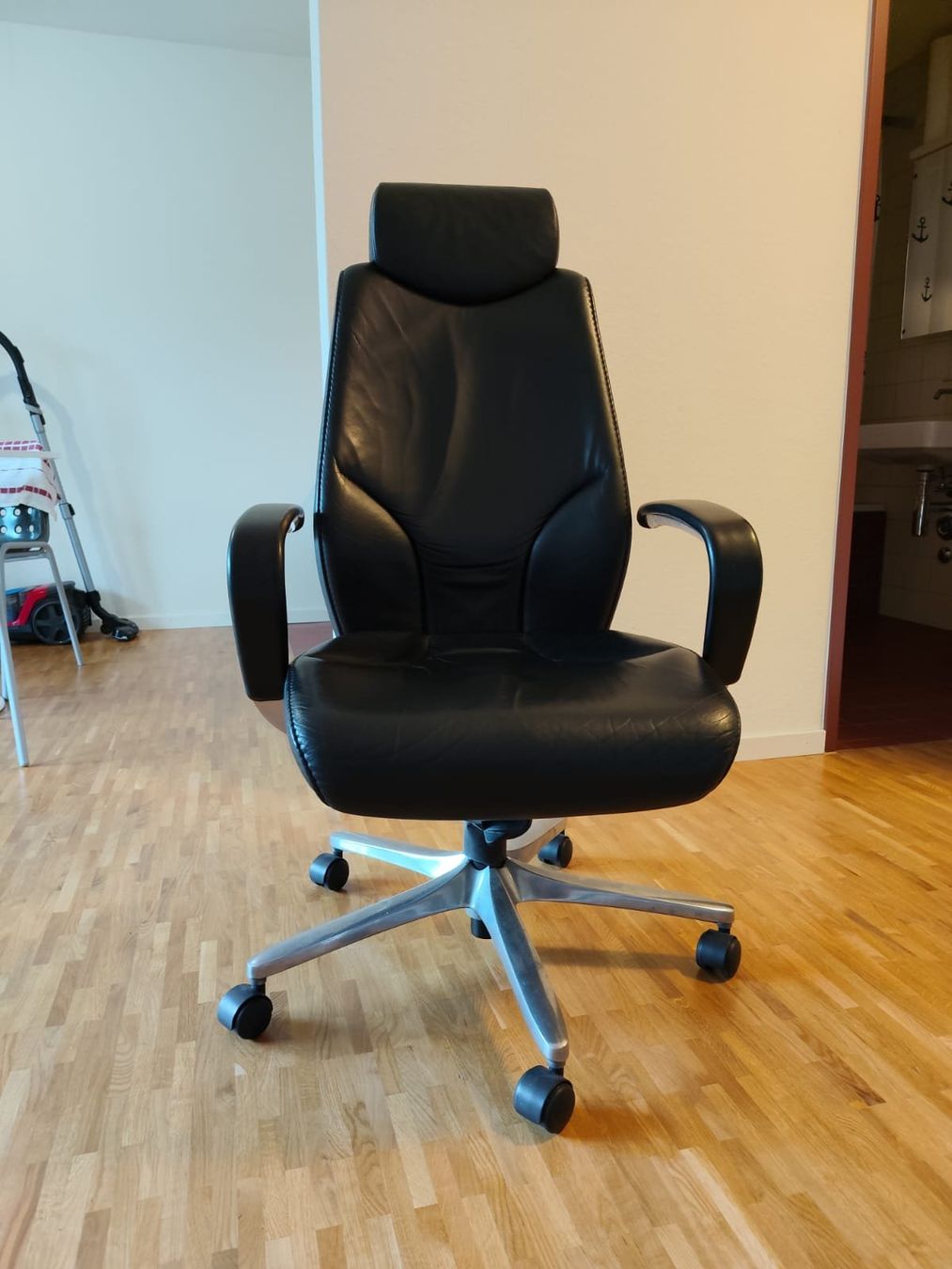 Chaises: Bürostuhl – D'occasion à Aarau par paulino007