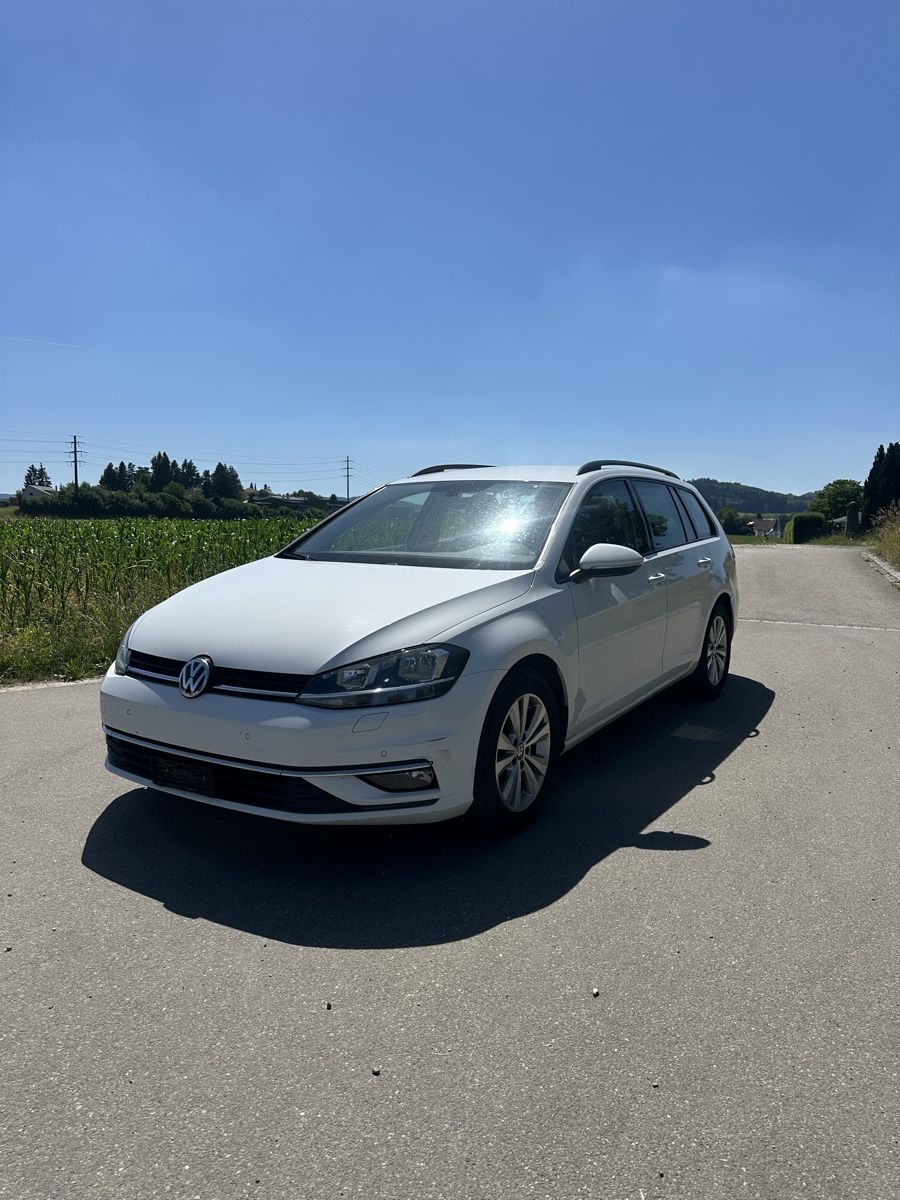 VW Automobili: Vw Golf VII 1.6 TDI DSG – Usato da Zürich venduto da gan_k9vh 1