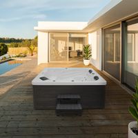 Outdoor Whirlpool PULLY - Mit Treppe und Thermoabdeck