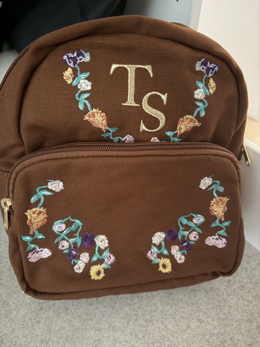 Zaini: Taylor Swift Rucksack Neu – Nuovo (secondo la descrizione) da Dietlikon venduto da mullimaus2011 1