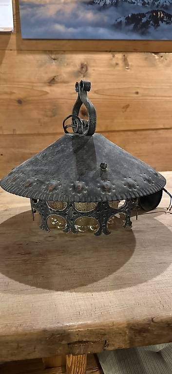 Lampade: Aussenlampe – Usato da Matten(St.Stephan) venduto da ren_r8tw 1