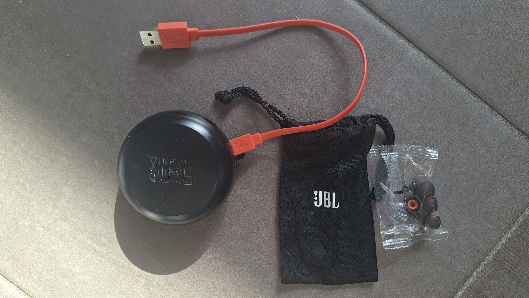 JBL Cuffie: JBL Casque in-ear Free X – Usato da Cudrefin venduto da fab_8rm6 1
