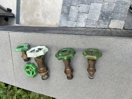 Nussbaum Hanenoberteile  gebraucht