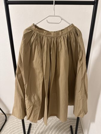 Miss Nisa Rock beige Groesse 36 neuwertig