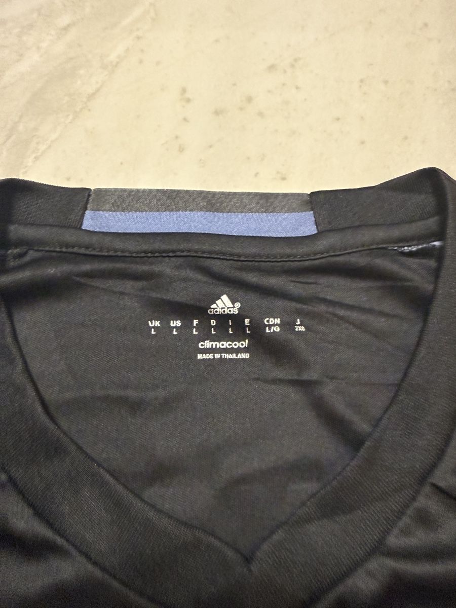 Adidas Canottiere & Pantaloni: Real Madrid Trikot Ronaldo 7 – Nuovo (secondo la descrizione) da Bronschhofen venduto da leo_99hp 4