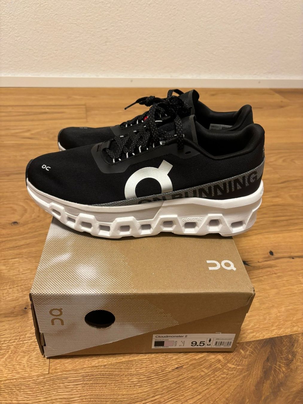 Scarpe da uomo: ON Cloudmonster 2 schwarz Grösse 43 – Nuovo e nell'imballaggio originale da Holderbank AG venduto da lar_v5pp