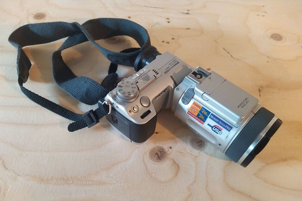 Sony Cyber-shot DSC-F717 | Kaufen auf Ricardo