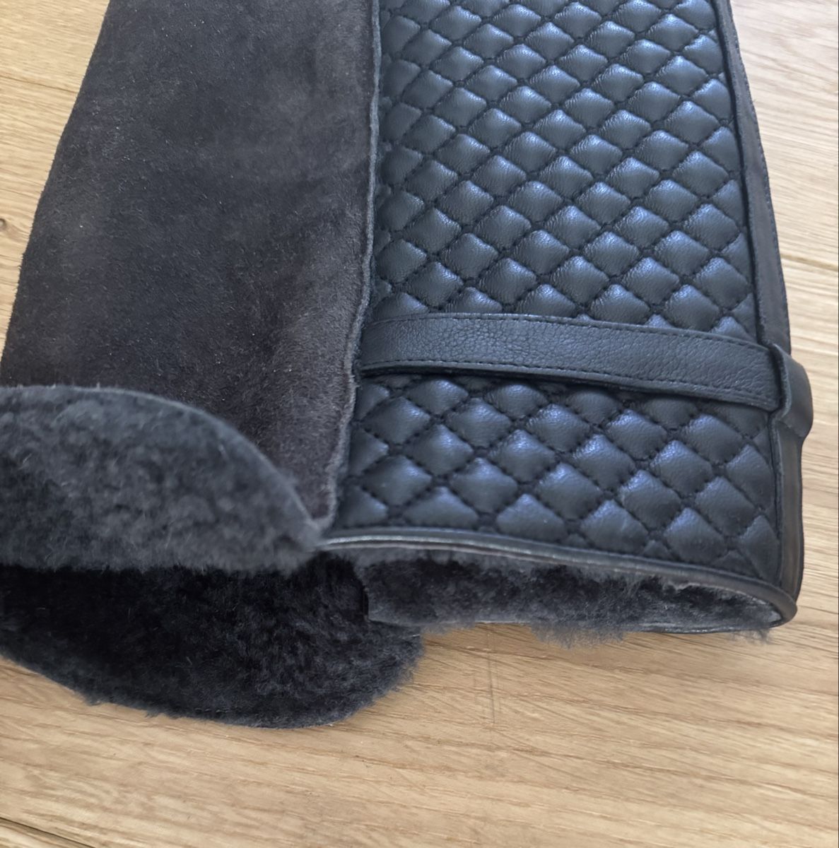 Jimmy Choo Scarpe da donna: Jimmy Choo quilted winter boots – Usato da Paradiso venduto da Edith_store 2
