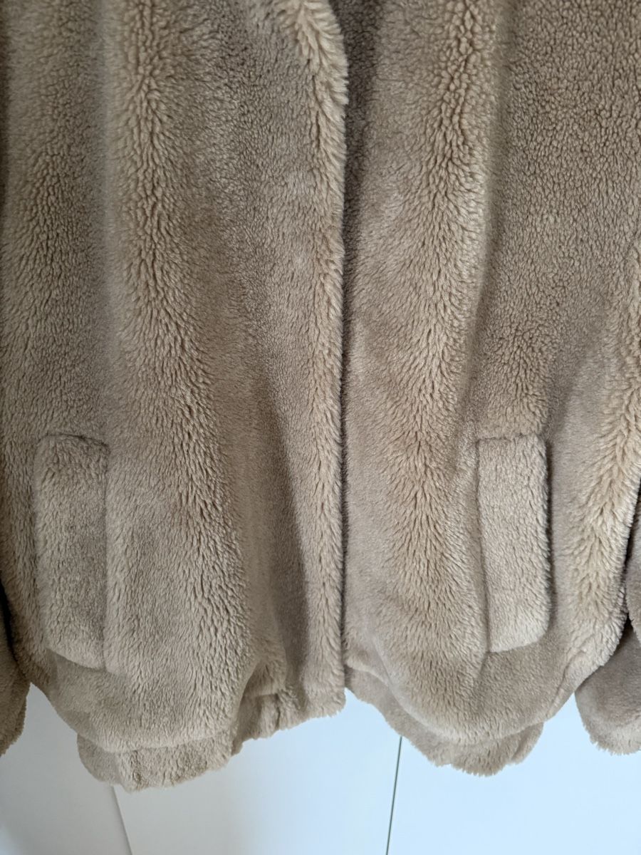 Zara Giacche: Zara Teddy Jacke xs – Nuovo (secondo la descrizione) da Luzern venduto da Aistee 4