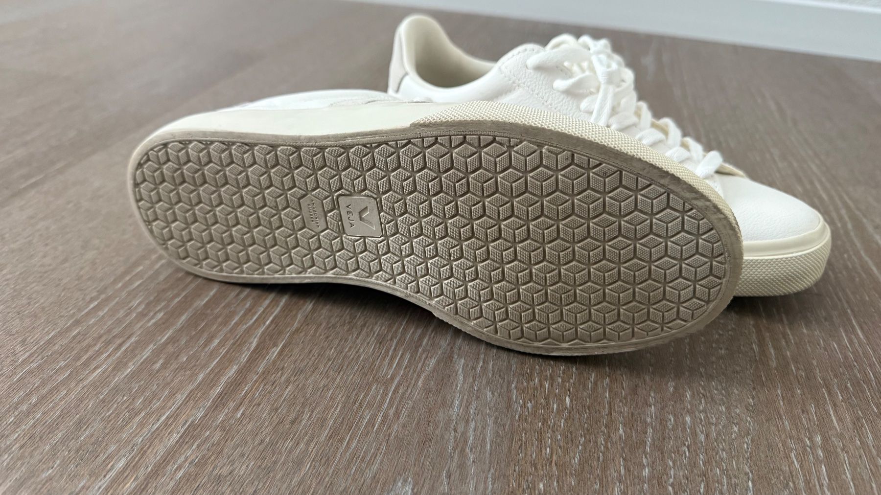 Veja Herrenschuhe: Veja, weiss / 40 – Gebraucht aus Zürich von skywa7ker 2