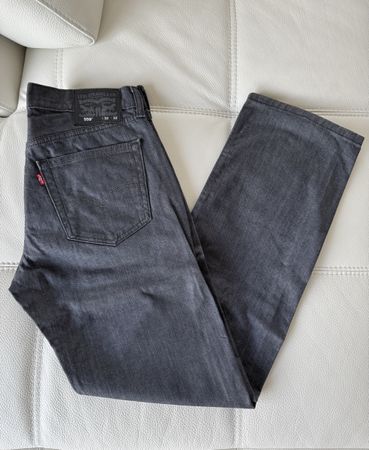 Brand New Levi's 559 Men's Jeans, Grey, W32 / L32