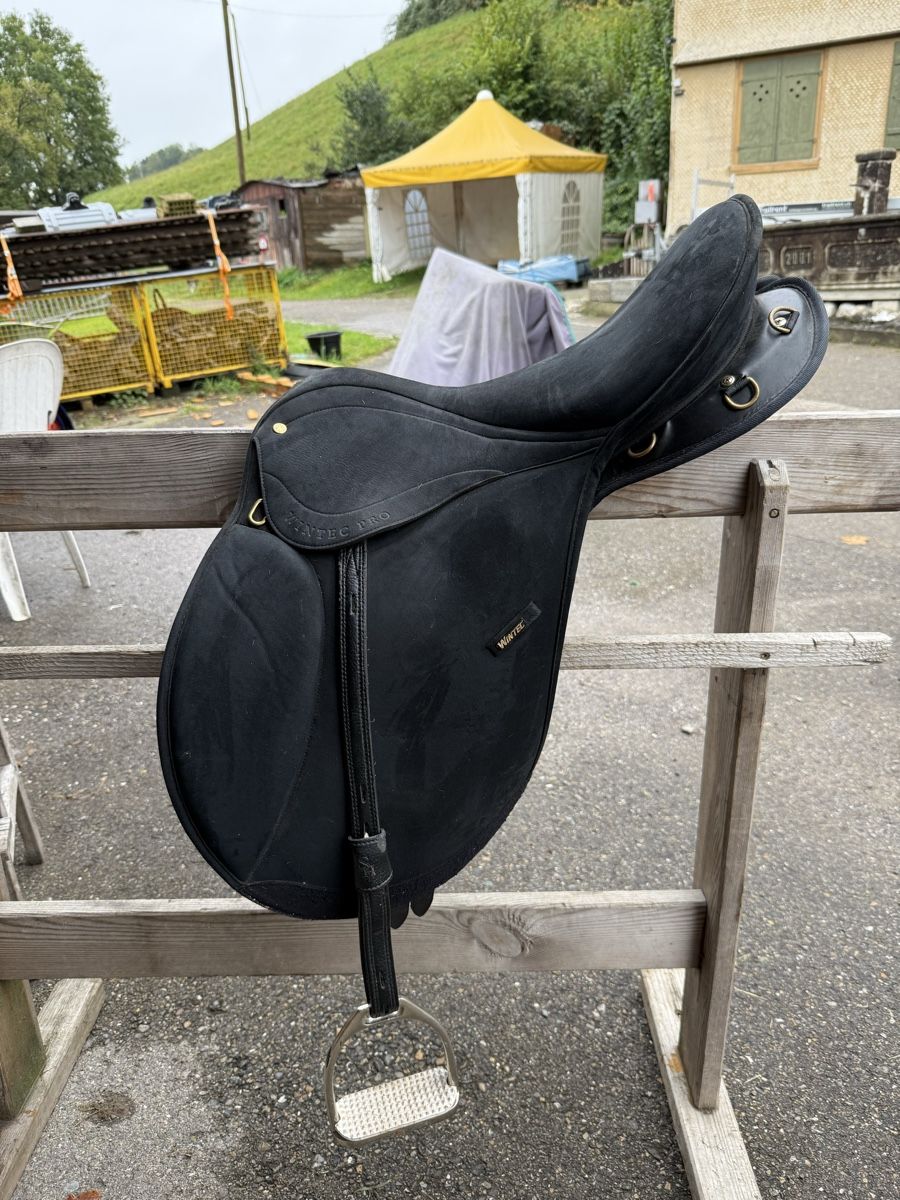 Selles, accessoires: Wintecsattel 18‘ – D'occasion à Schönenberg TG par MorgeneggN