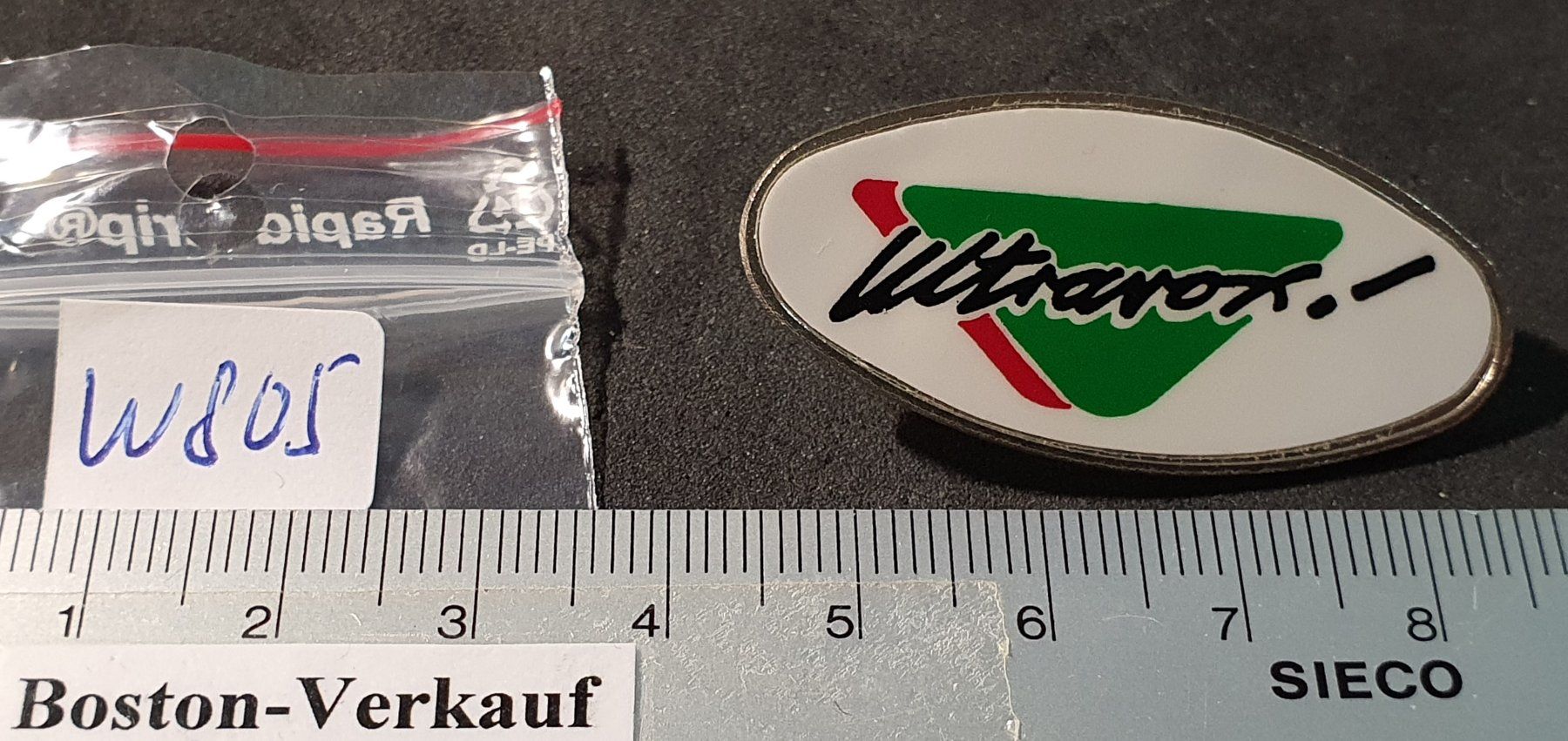 Spille & Fermagli: W805 - Brosche Musik  Ultravox! – Usato da Reinach BL venduto da Boston-Verkauf 2