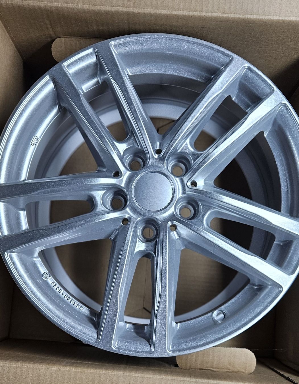 BMW Cerchioni: Jantes neuves BMW X1 – Nuovo e nell'imballaggio originale da St-Imier venduto da Toto108