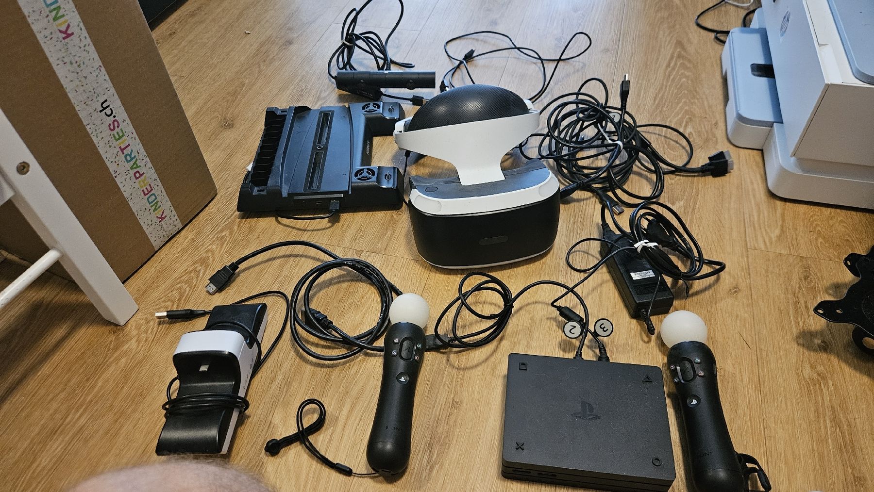 Sony VR Brille: play station vr – Gebraucht aus Laupen BE von zeh_xd8z