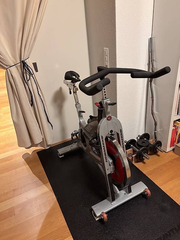 Hometrainer: Gut erhaltenes Spinningbike  – Usato da Aarau venduto da hackerjonathan