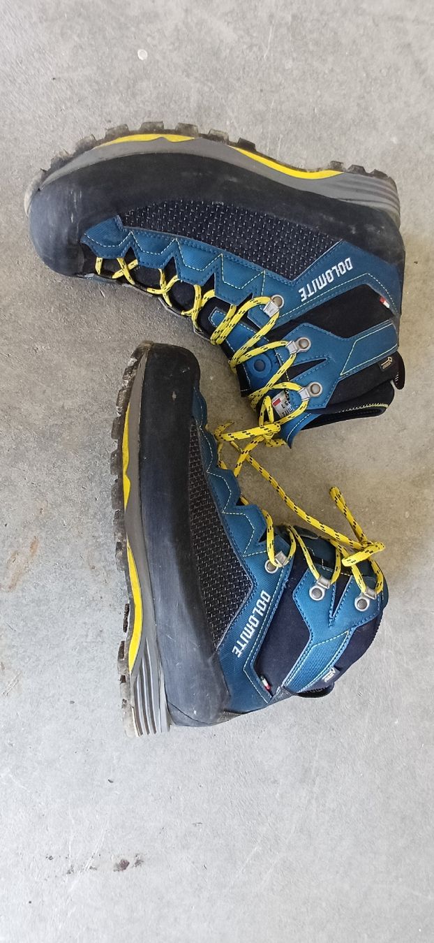 Dolomite Scarpe da uomo: Bergschuh Dolomite Gr.44.5 – Usato da Haldi b.Schattdorf venduto da h78 1