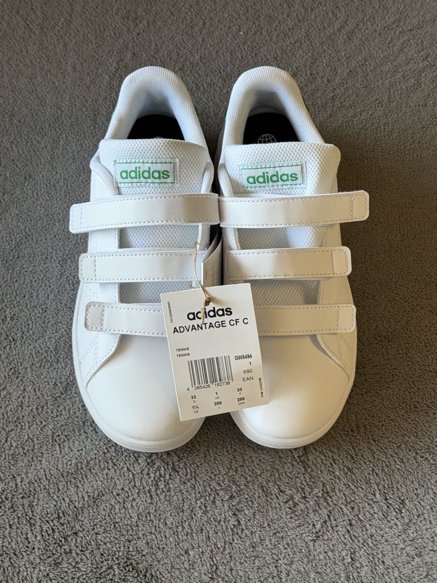 Adidas Scarpe per ragazzi: Adidas Taille 33 Neuves – Nuovo e nell'imballaggio originale da Montreux venduto da DMtop 1