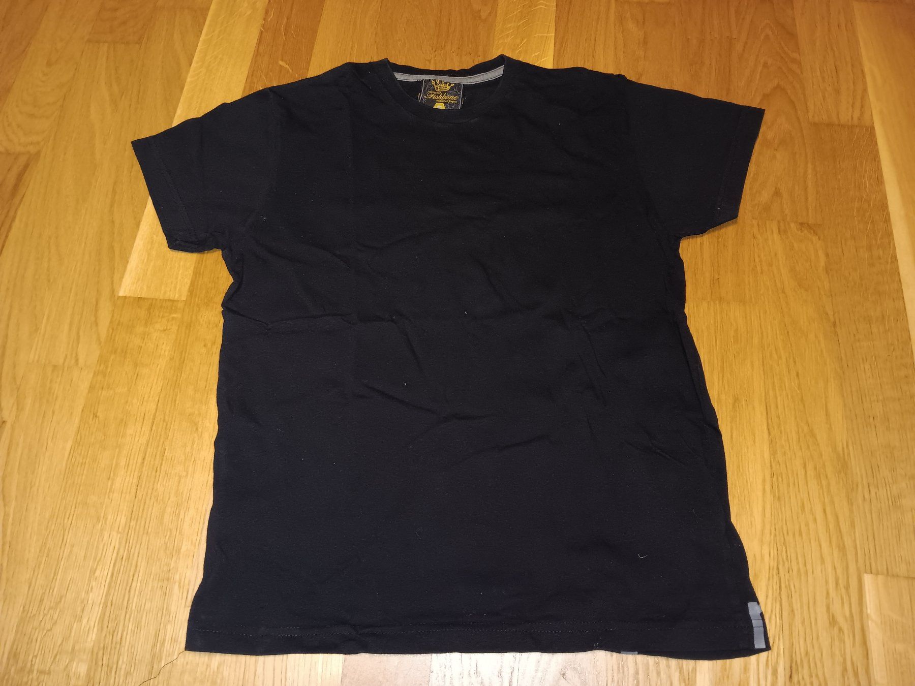 Lotti di vestiti: Shirt's Paket Gr.S – Usato da aarburg venduto da macacito 2