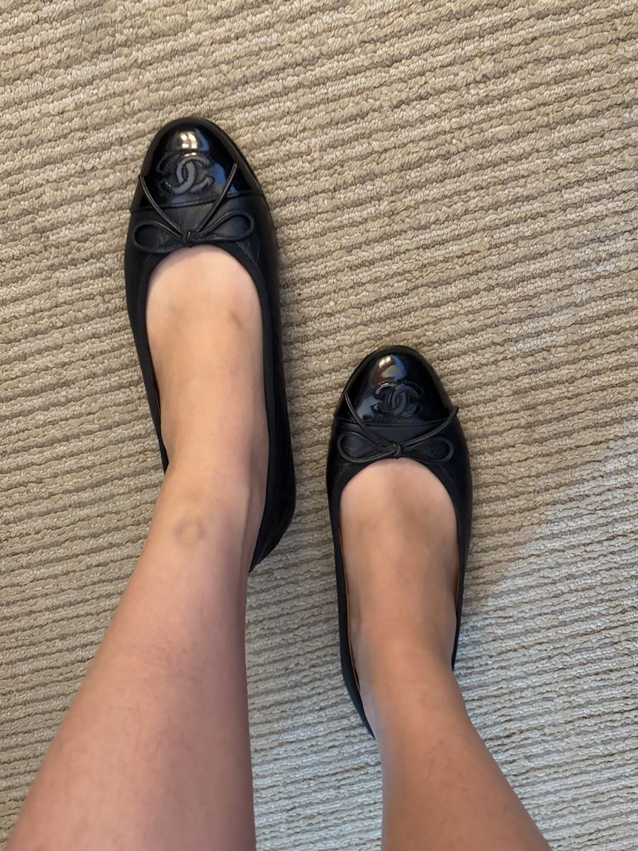 Chanel Scarpe da donna: Chanel Black Ballerina Flats – Usato da St.Josefen venduto da lop_lh8d 7