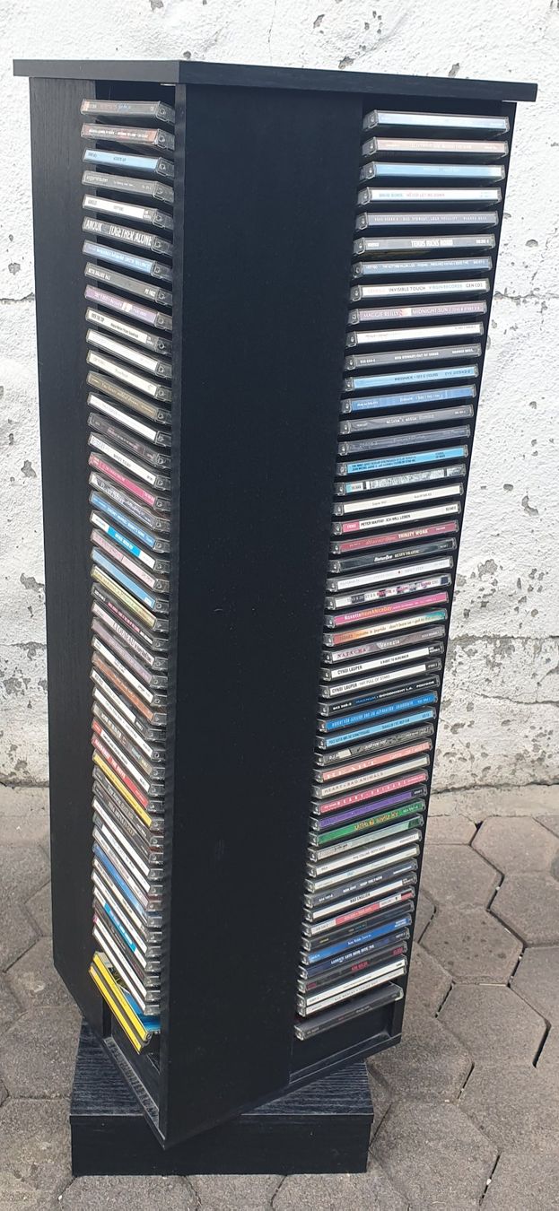 CD: Ca. 120 CD's mit CD Ständer & einem CD-Etui (gratis) im Set – Usato da Haag (Rheintal) venduto da sch_2zy9