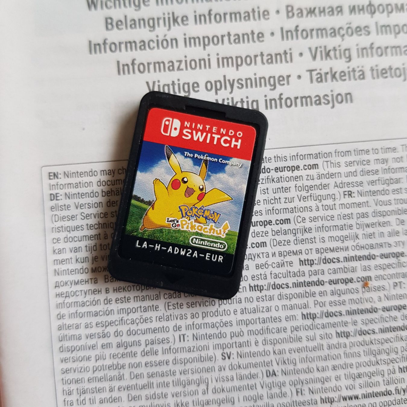 Nintendo Console: Nintendo Switch Konsole + Pokémon + Zelda + amiibo – Usato da Münchenstein venduto da 2DGames 1