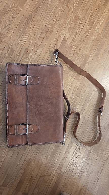 Taschen: Ledertasche – Gebraucht aus Zürich von gvinci 2