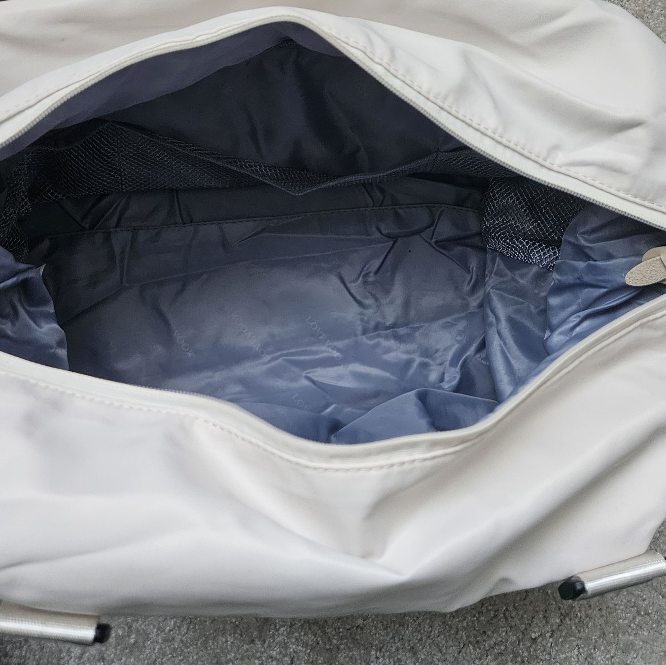 Borse: Weekender – Usato da Bern venduto da naaa000xci 2