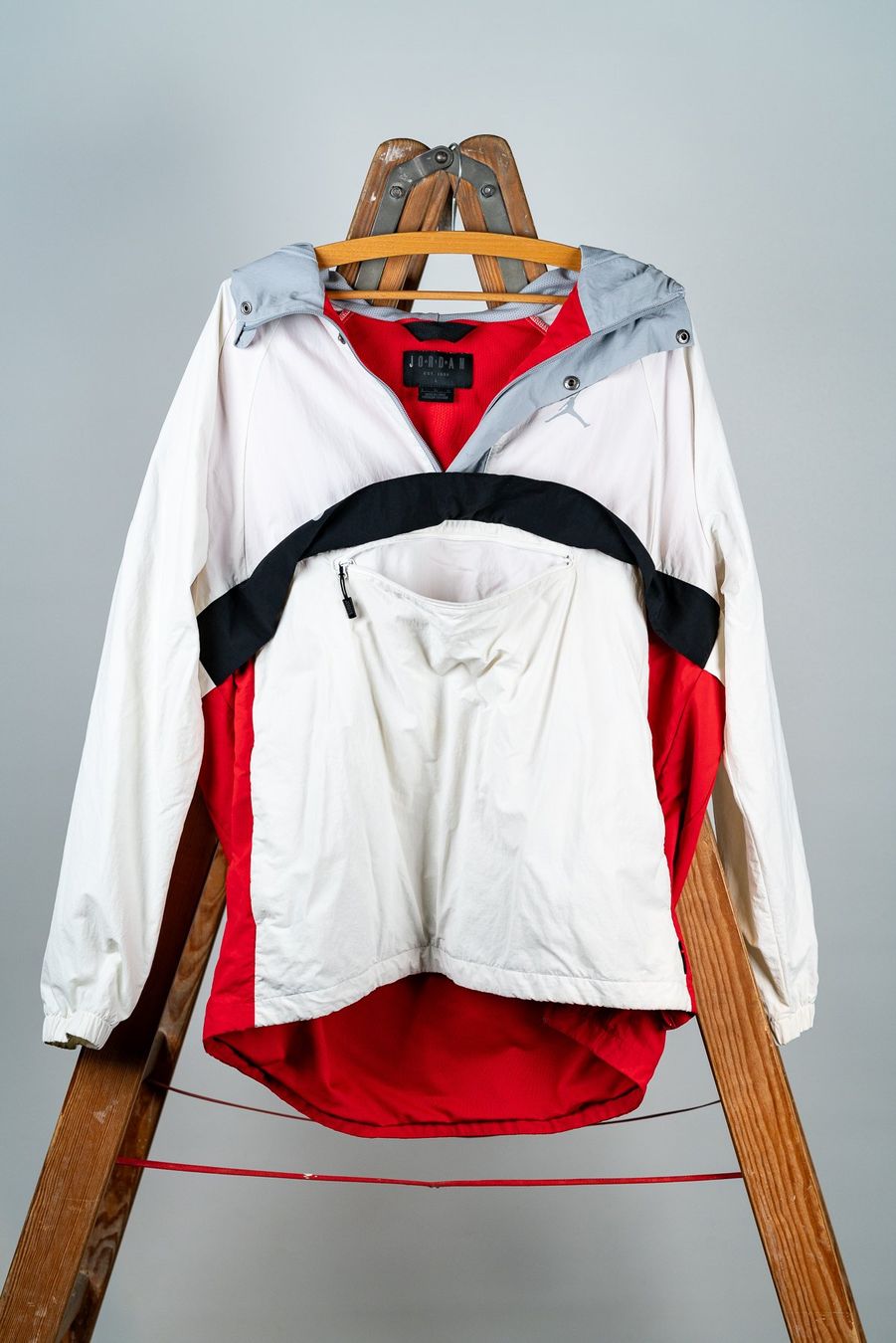 Jordan Giacche: NIKE Jordan Air Windbreaker – Usato da Wädenswil venduto da OmarWeber 1