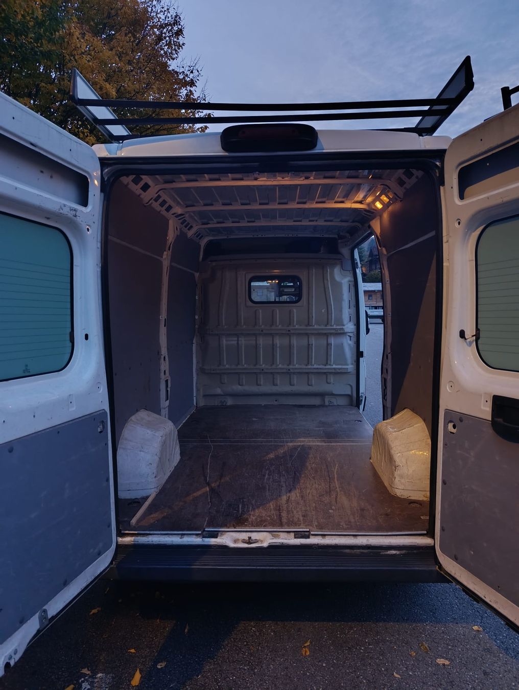 Fiat Veicoli commerciali: Fiat Ducato 2.3 JTD mit  120.000 km – Usato da Romanshorn venduto da barni95 5