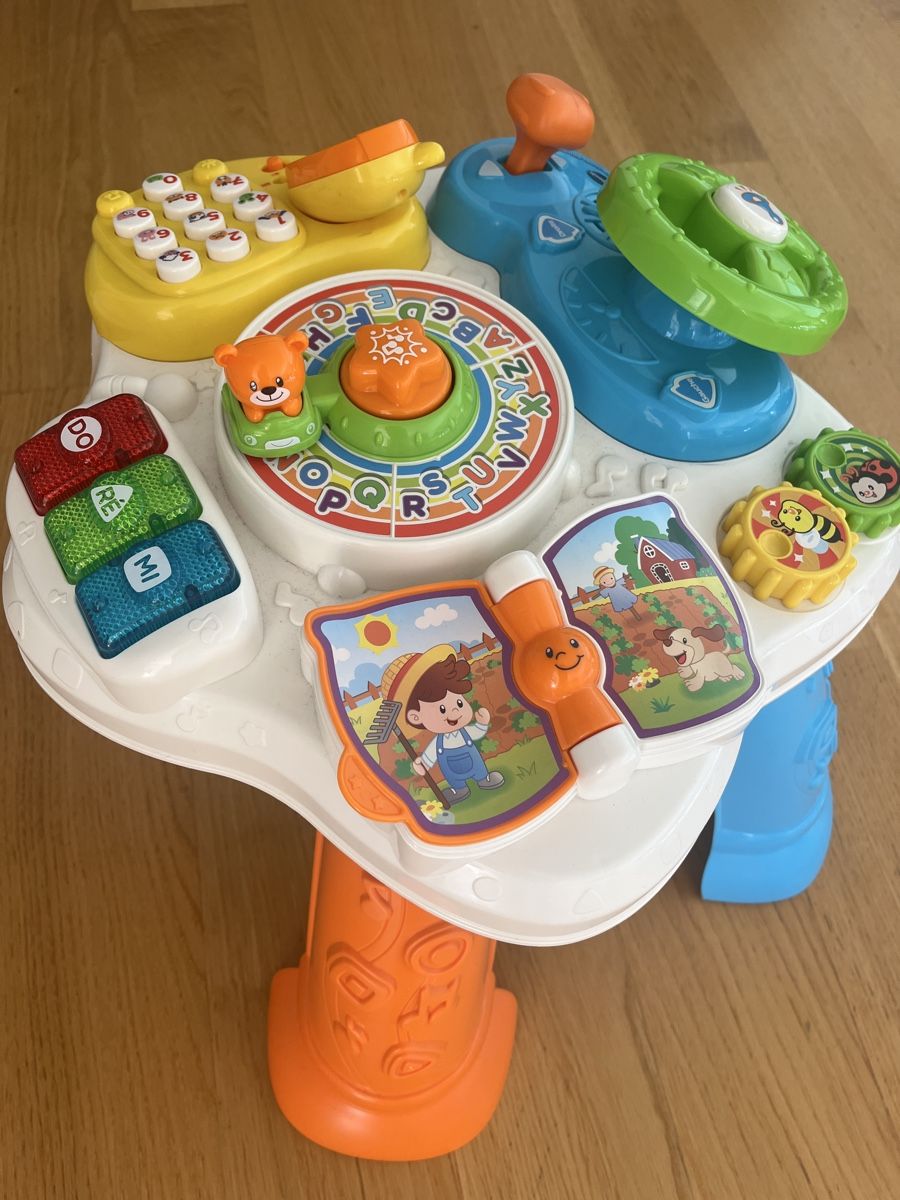 Vtech Jouets: Table d’éveil  – D'occasion à boudevilliers par Melzenruf 1