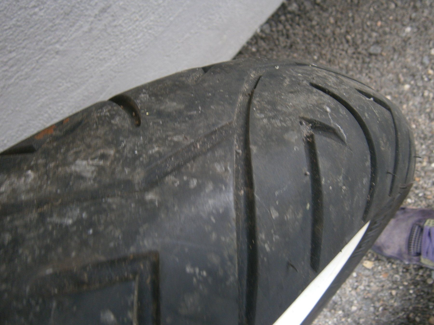 Honda Pneumatici & Ruote complete: Hinterrad zu Honda VFR – Usato da Glarus venduto da swimmy 3