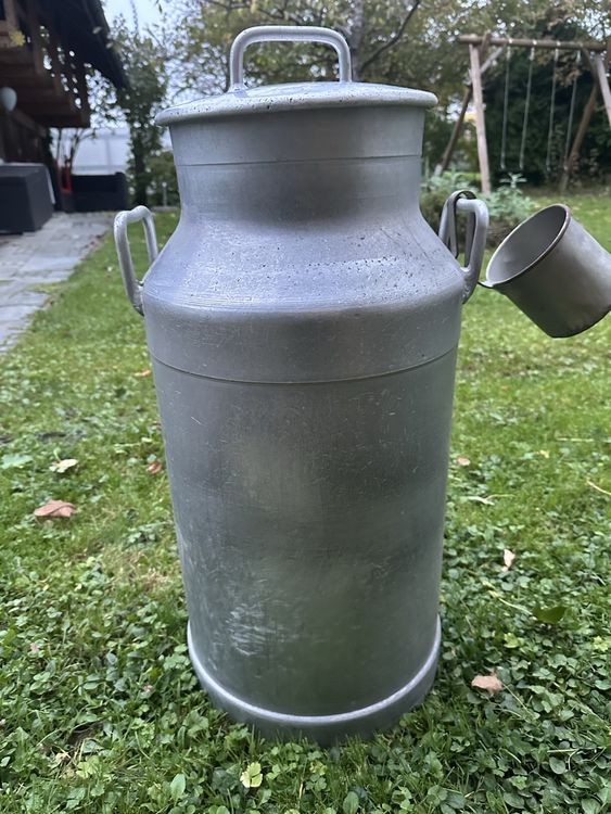 milchkanne-mit-deckel-und-sch-pfer-gebraucht-in-n-nikon-f-r-chf-66