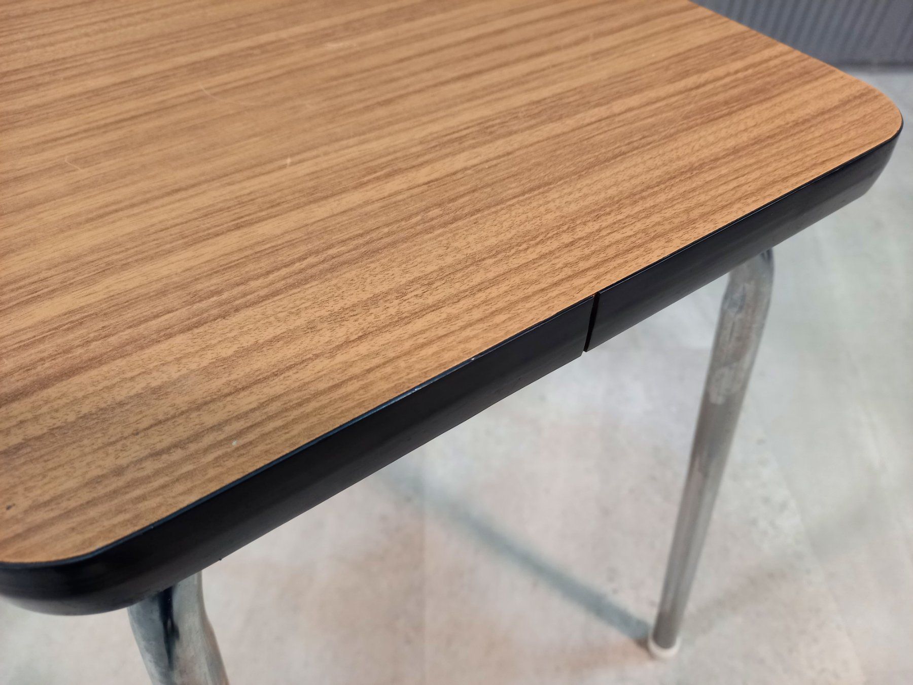 Hocker: Kelco Braun Tabouret, Küchenhocker 1980s Side Kitchen Stool – Gebraucht aus Nottwil von Wondewa-Shop 5