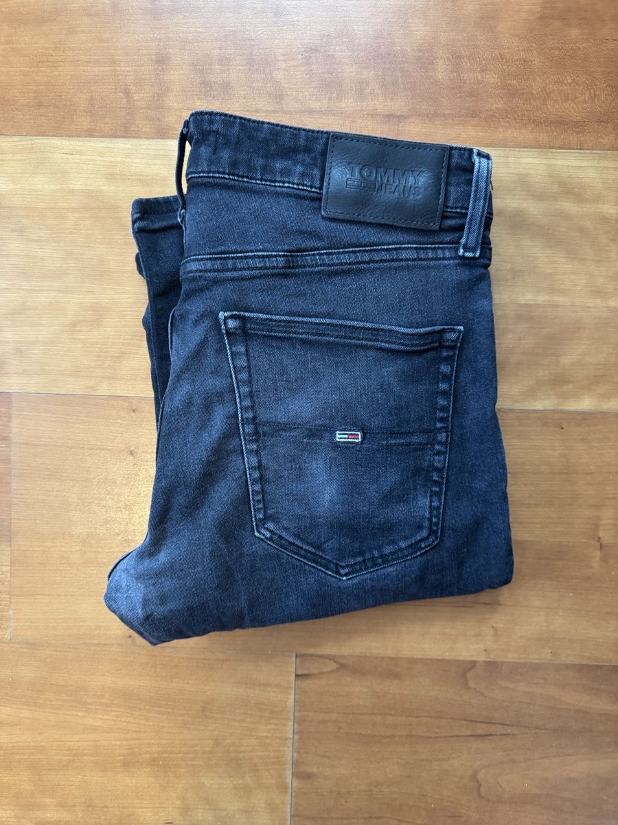 Tommy Hilfiger Jeans: Tommy Jeans Scanton 32/32 – Gebraucht aus Wettswil von alstel24