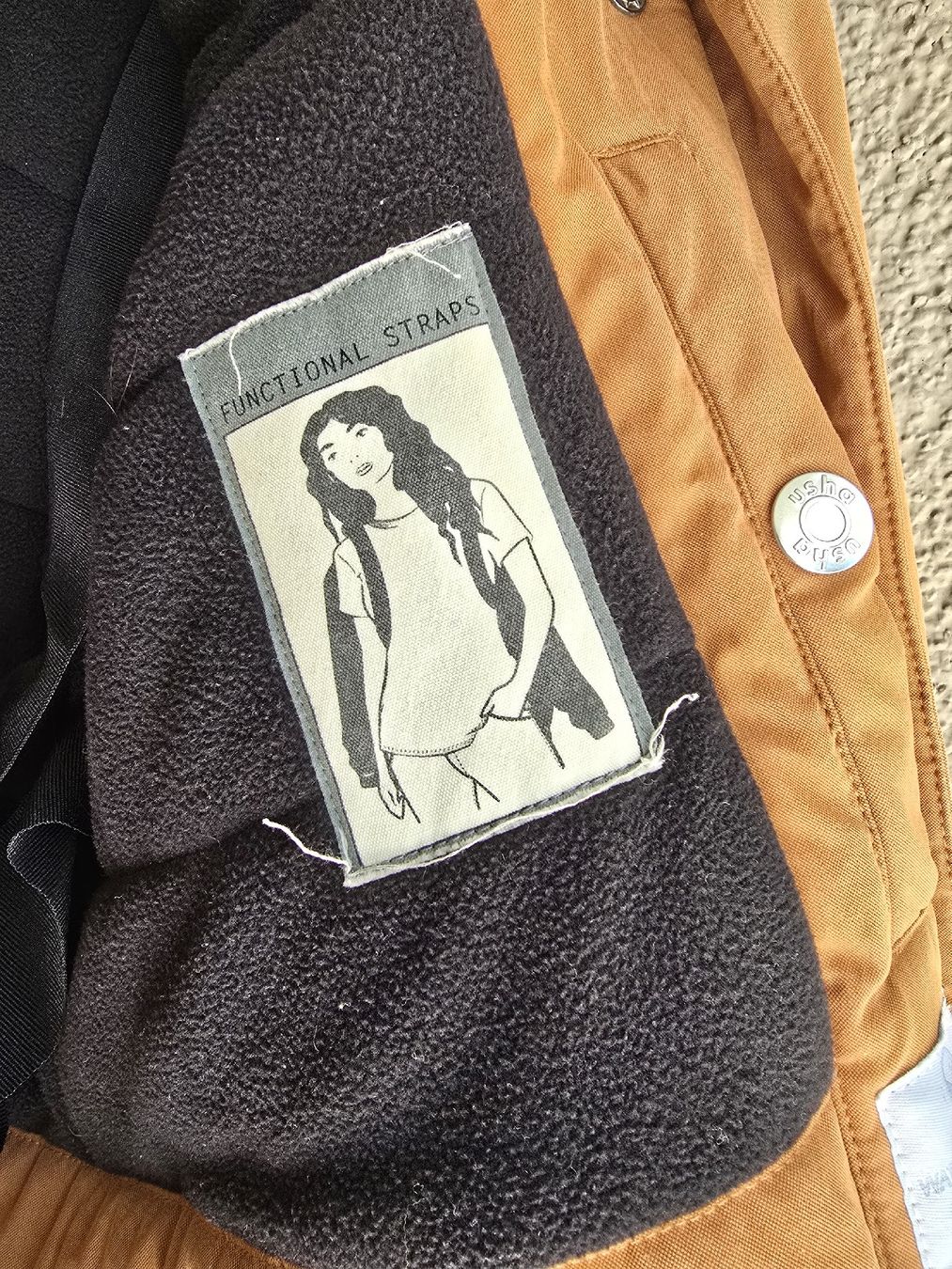 Zalando Giacche: Winterjacke wasserdicht winddichte Größe L – Usato da Zürich venduto da sapta15 2