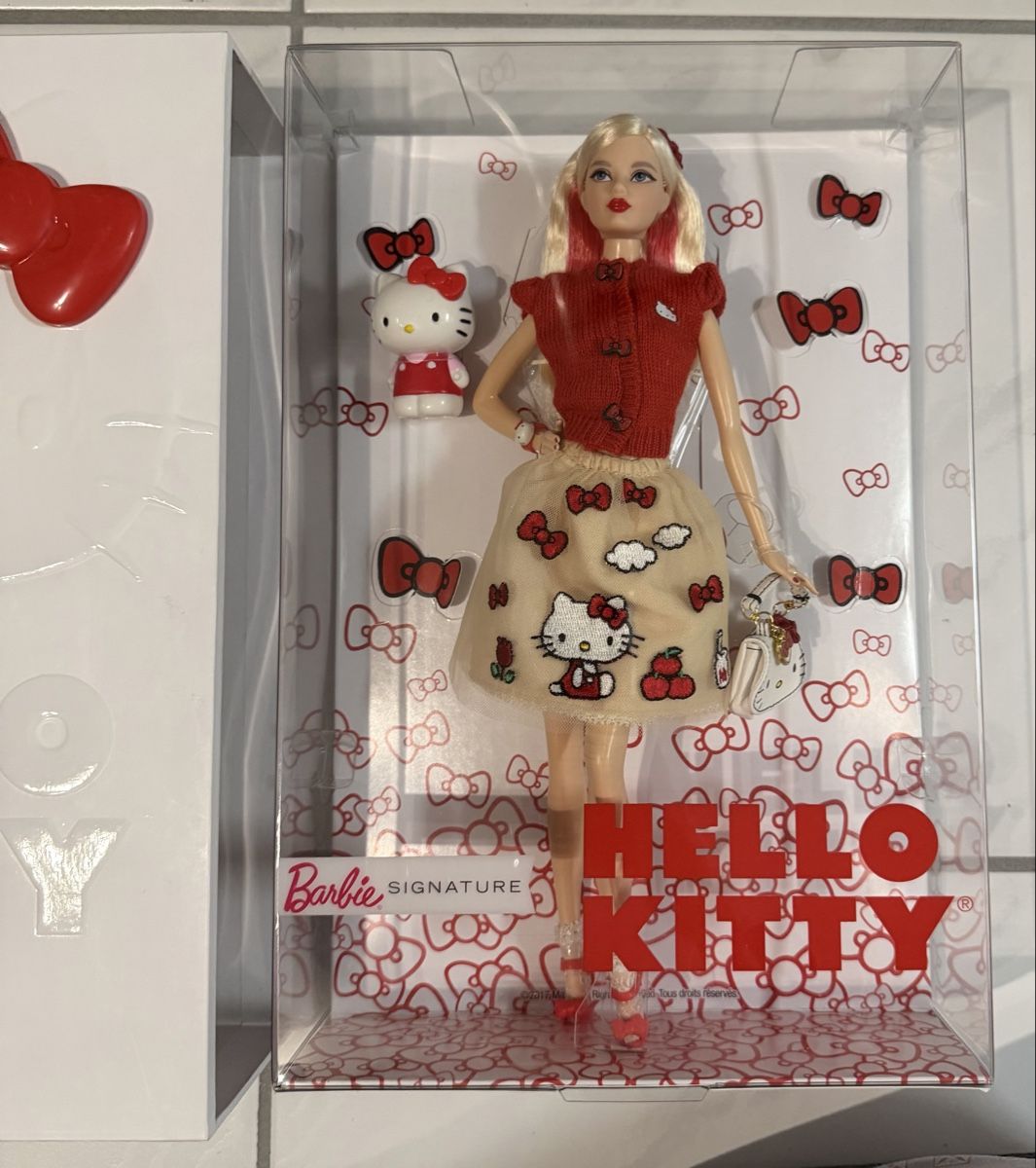 Bambole: 2017 Hello Kitty Barbie Signature – Nuovo e nell'imballaggio originale da Bürglen TG venduto da SonneMondSterne99