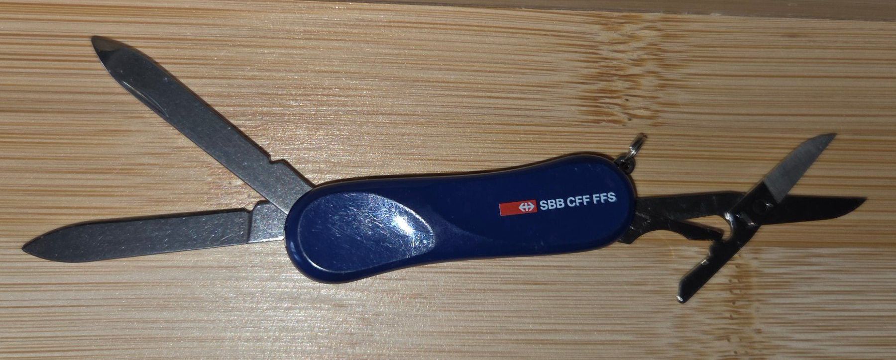 Wenger Couteaux de poche: Wenger Sackmesser Classic SBB CFF FFS – D'occasion à Gossau SG par tenerife11